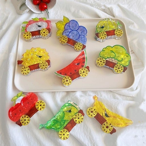 Handmade Fruit Cart Shape Hair Claw Clip PVC Watermelon Dragon Fruit Design Non Slip Shark Hair Clip For Women Hair Accessory