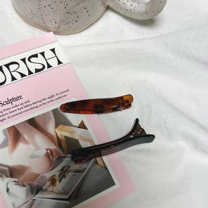 French retro acetate hair clip set with amber tortoiseshell and black barrettes