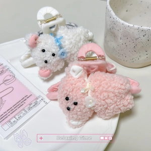 Pince à Cheveux en Peluche Chiot pour Femmes Nœud en Fausse Fourrure Accessoires Cheveux Doux Pince Requin Chien Cadeau