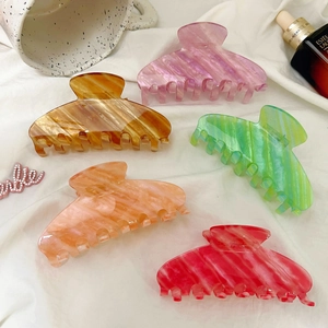 Handmade Minimalist Striped Marbled Acrylic Hair Claw Clip For Women Glitter Thickened Large Shark Clip Elegant Hair Accessory