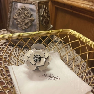 French vintage camellia hair claw clip with black and white petals for women