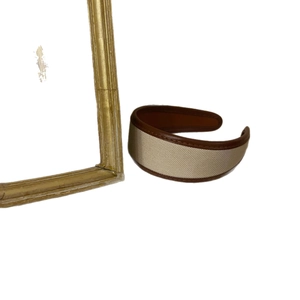 Französisches Vintage-Haarband in Hahnentritt-Optik mit beige Stoff und Lederkante