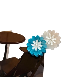 Elegant blue and white acetate daisy flower hair clips for women in Korean style