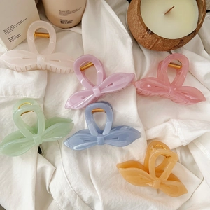Grande Pince à Cheveux Nœud Papillon Forme de Feuille Irrégulière Accessoire en Acétate pour Femmes Cheveux Épais Style Français Élégant Tenue Forte Pince à Cheveux Antidérapante