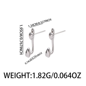 Boucles d'oreilles minimalistes en argent S925 en forme de J avec finition lisse