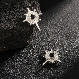 Clips d'oreilles magnétiques octagramme en argent avec zircon noir sur roche