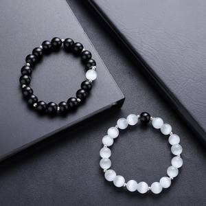 Bracelet Rétro en Perles d'Obsidienne et Pierre d'Œil de Chat pour Homme Femme Hip Hop Minimaliste Bijoux de Main en Alliage