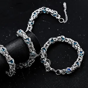 Ensemble de Bijoux Chaîne Byzantine en Acier Titane Saphir Synthétique Bleu Rouge Bracelet Collier Hip Hop Hommes Femmes