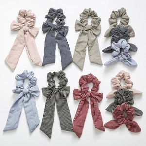 Scrunchie per Capelli con Fiocco a Righe e Nastro Elastico Orecchie da Coniglio Porta Coda di Cavallo Accessori Moda Donna