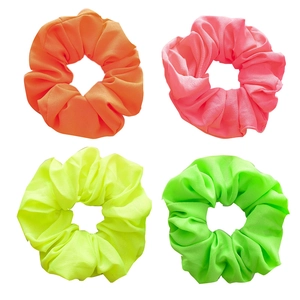 Set di quattro elastici scrunchies neon nei colori arancione, rosa, giallo e verde