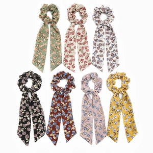 Vintage French Style Floral Rose Print Knotted Scrunchies With Long Streamers Bow Fabric Hair Ties For Women Daily Styling