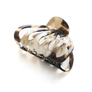 Classic tortoiseshell pattern large acetate hair claw clip with hollowed out rib structure