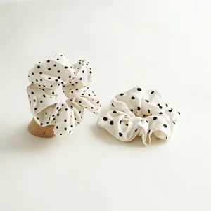 Scrunchie Élégant en Satin à Pois Élastique à Cheveux Minimaliste Support Queue de Cheval Anneau Cheveux Femme Accessoires