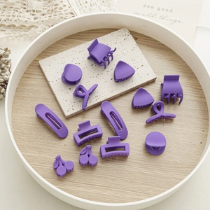 Pinces à Cheveux Crabe Violettes Mates Style Coréen Minimaliste Petites Pinces Requin pour Femmes Filles Accessoires de Coiffure