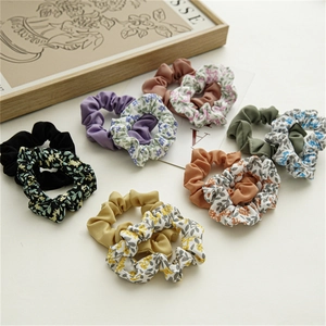 Ensemble de Chouchous en Tissu Uni et Floral Élastiques à Cheveux Bandes Plissées Douces Accessoires Cheveux Pour Femmes Filles