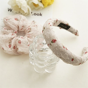 Ensemble de serre-tête et chouchou à fleurs avec motif de roses vintage blanc crème