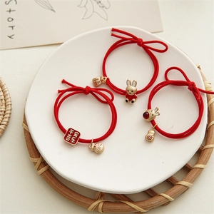 Ensemble de trois élastiques à cheveux et bracelets rouges de fête pour le Nouvel An chinois
