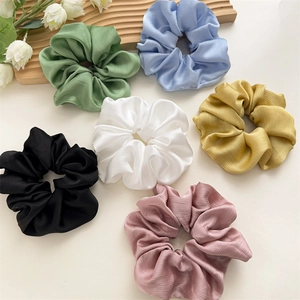 Grands Chouchous Plissés en Satin Élastiques à Cheveux Élégants Couleur Unie Bandeaux pour Femmes Accessoires Coiffure