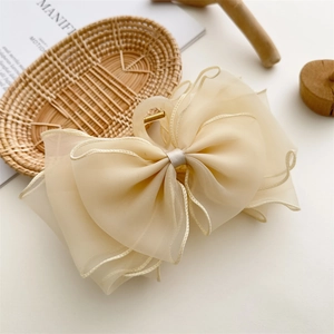 Pince à Cheveux Élégante Large Nœud en Maille Crème Beige Organza Superposé Pince Crabe Épingle à Cheveux Femme Accessoires