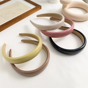 Lot de cinq serre-têtes larges en similicuir PU de couleurs unies pour femmes