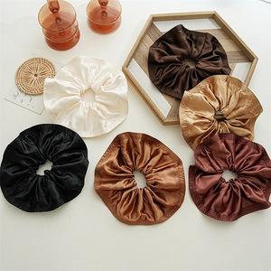 Oversized Satin Fabric Scrunchies For Women Pleated Lettuce Edge High Elasticity Fashion Hair Tie Accessories Brown Black