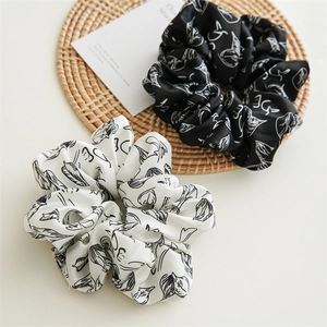 Satin Stoff Scrunchies Haargummi Große Gerüschte Haarbänder Blattmuster Hohe Elastizität Minimalistisch Für Damen Mädchen Haarschmuck