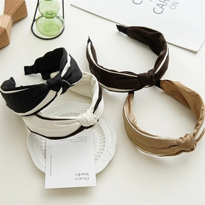 Elegant Satin Fabric Knotted Headband Wide Brim Contrast Edge Hair Band For Women Fashion Hair Accessories Daily Wear