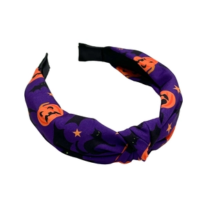 Serre-tête Halloween noué large en tissu violet avec citrouilles, chauves-souris