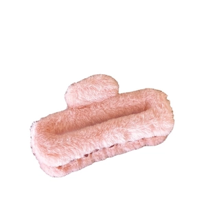 Elegante pinza per capelli da 14cm in finta pelliccia rosa per donna stile inverno