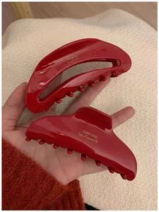 Détails de pinces à cheveux en acétate rouge brillant avec lettres dorées et fait main