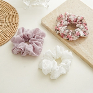 Dolce Scrunchie in Tessuto Raso Argentata Griglia Motivo Floreale Rosa Elastico per Capelli Donna Quotidiano Decorazione