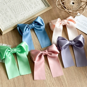 Pince à Cheveux Élégante à Grand Nœud en Satin pour Femmes Ruban en Satin Superposé Pince à Ressort Accessoires Cheveux