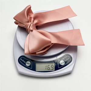Barrette à cheveux nœud en satin rose pour femme, accessoire léger pesant 16,9 g