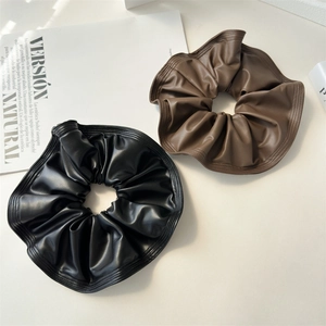 Chouchous en Similicuir Surdimensionnés Bord Surpiqué Attaches Cheveux Plissés Pour Femmes Accessoires Cheveux Vintage