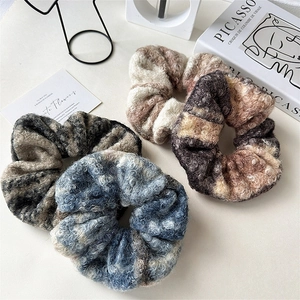 Oversized Plush Scrunchie Soft Warm Woolen Fabric Hair Tie Sweet Fashion Autumn Winter Hair Accessories For Women Girls