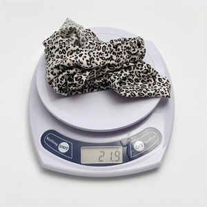 Leopard print elastic headband for women, bohemian style hair scarf weighing 21.9g
