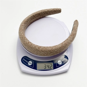 Thick light coffee wool fabric sponge headband weighing 34.2g with woven texture
