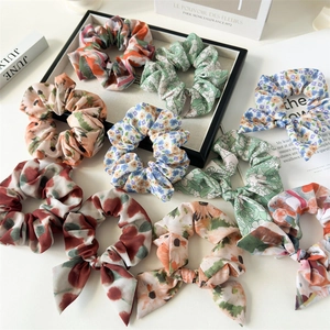 Chouchous en Chiffon Fleuri Tie-Dye pour Femmes Nœud Élastiques Cheveux Style Pastoral Vintage Bandeaux Cheveux Faits à la Main Accessoires