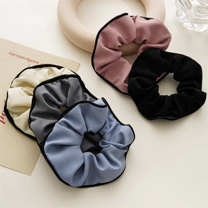 Lot de 5 chouchous français vintage avec une texture élégante en tissu à chevrons