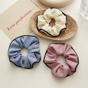 Chouchou Vintage Français en Tissu à Chevrons Large Élastique à Cheveux Avec Liseré Noir Accessoires de Coiffure Élégants pour Femmes
