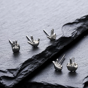 Stainless Steel Gesture Stud Earrings Silver Plated Finger Sign Daily Hip Hop Style Men Women Personal Fashion Jewelry