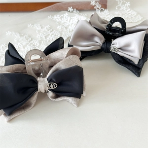 Elegant Large Bow Hair Claw Clip Chiffon Satin Fabric Korean Style Shark Clip Women Fashion Hair Bun Styling Accessory