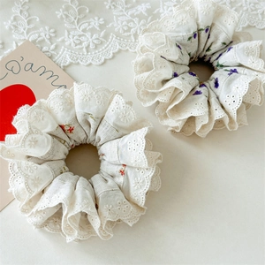 French Vintage Floral Scrunchie Lace Trim Cotton Linen Fabric Elegant Handmade Pleated Large Hair Tie Women Floral Style