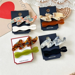 Minimalist acetate hair clip set in tortoiseshell and marble patterns for women