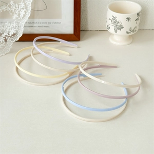 Set of pastel double-layer acrylic headbands with non-slip teeth for women