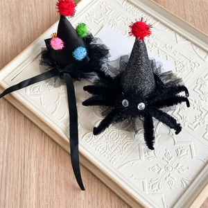 Détails de pinces à cheveux Halloween avec chapeau de sorcière et araignée noire