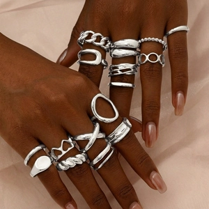 16-piece set of silver minimalist rings with chunky cuban link and heart designs