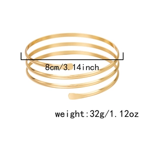Détail du bracelet de bras spirale à plusieurs couches avec diamètre 8cm et poids 32g