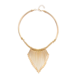 Eleganter goldener Choker mit metallischen Fransenquasten und verstellbarem Kettenverschluss
