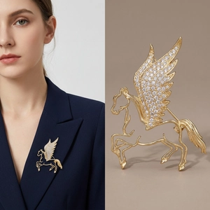 Elegant Pegasus Flying Horse Brooch Pin Alloy Rhinestone Inlaid Accessory For Women Suits Coats Fashion Jewelry Gift